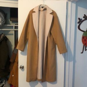 Gorgeous camel/beige coat